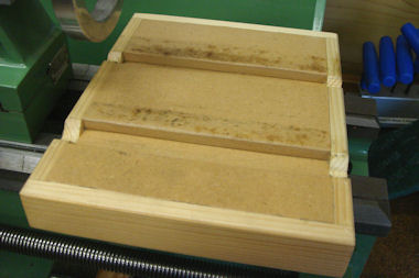 Tray underside